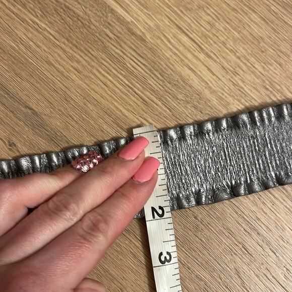 HOBO Silver Elastic Ruffle Like Detail Belt SM - Picture 6 of 7